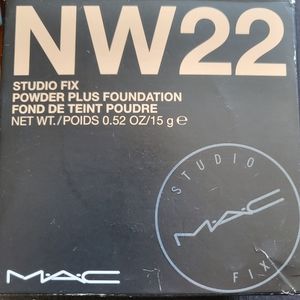 New in box, never tested. MAC Studio Fix Powder Plus Foundation in NW22